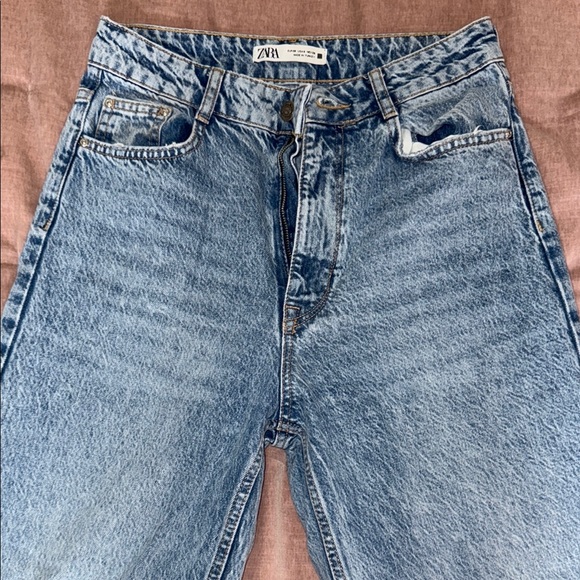 Zara Flare Jeans - Picture 1 of 3